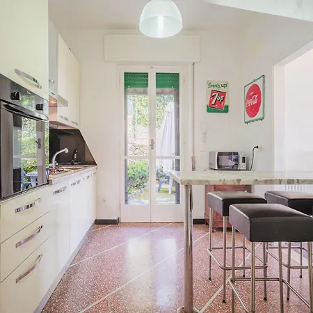 فيلة Poc By Interhome *